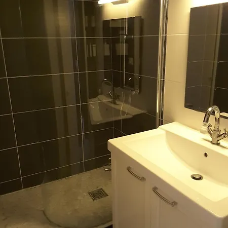 Royan Pontaillac Proche Plage, Bel Apartamento *